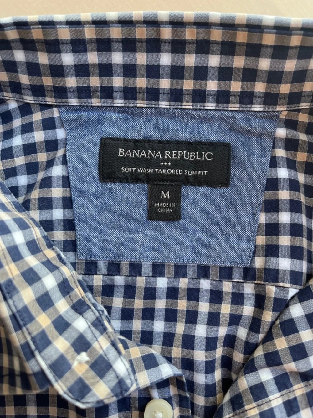 Banana Republic Soft Wash Tailored Slim Fit shirt